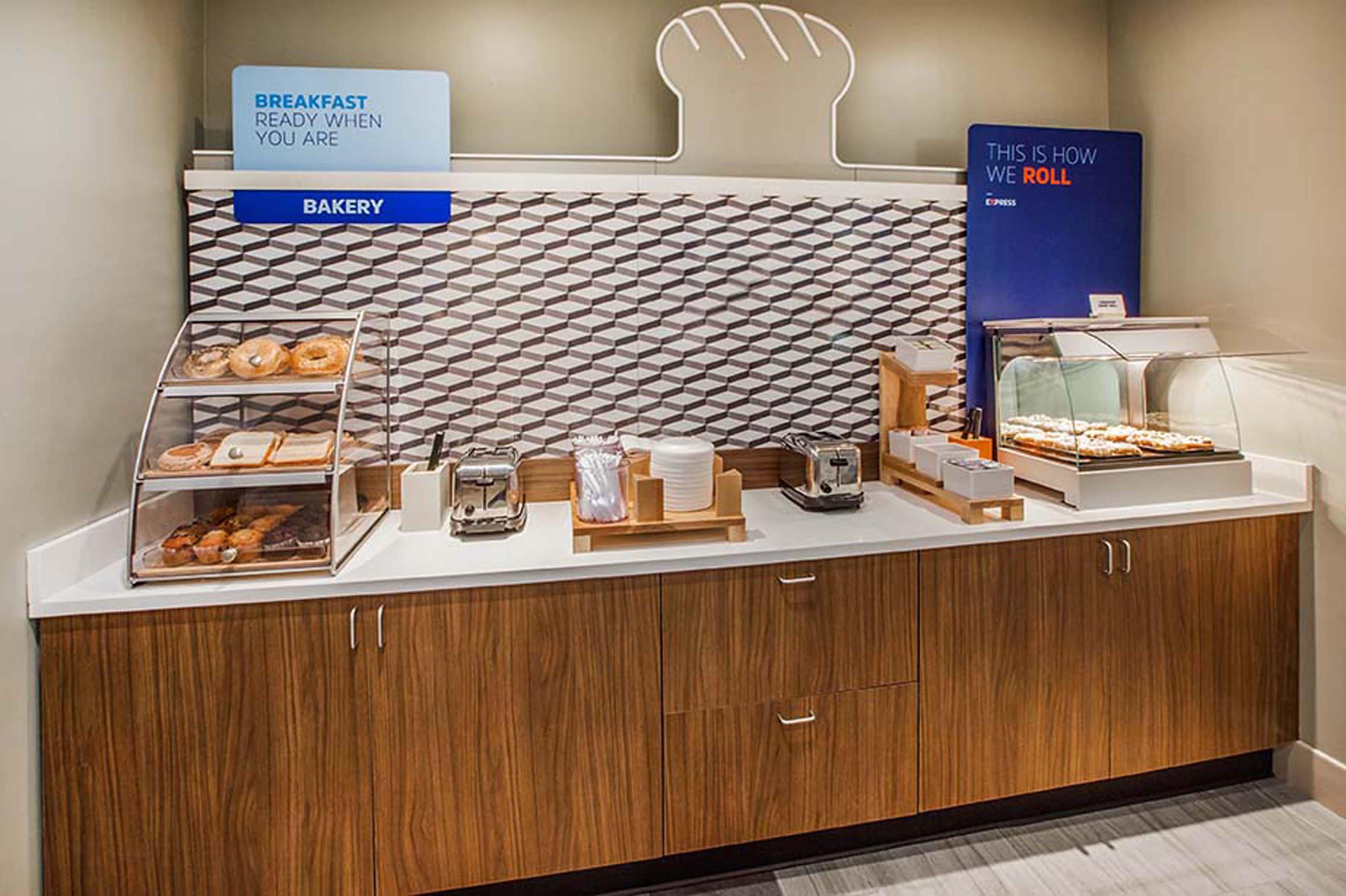 Holiday Inn Express Arlington Interstate 20 Parks Mall By Ihg Exteriér fotografie