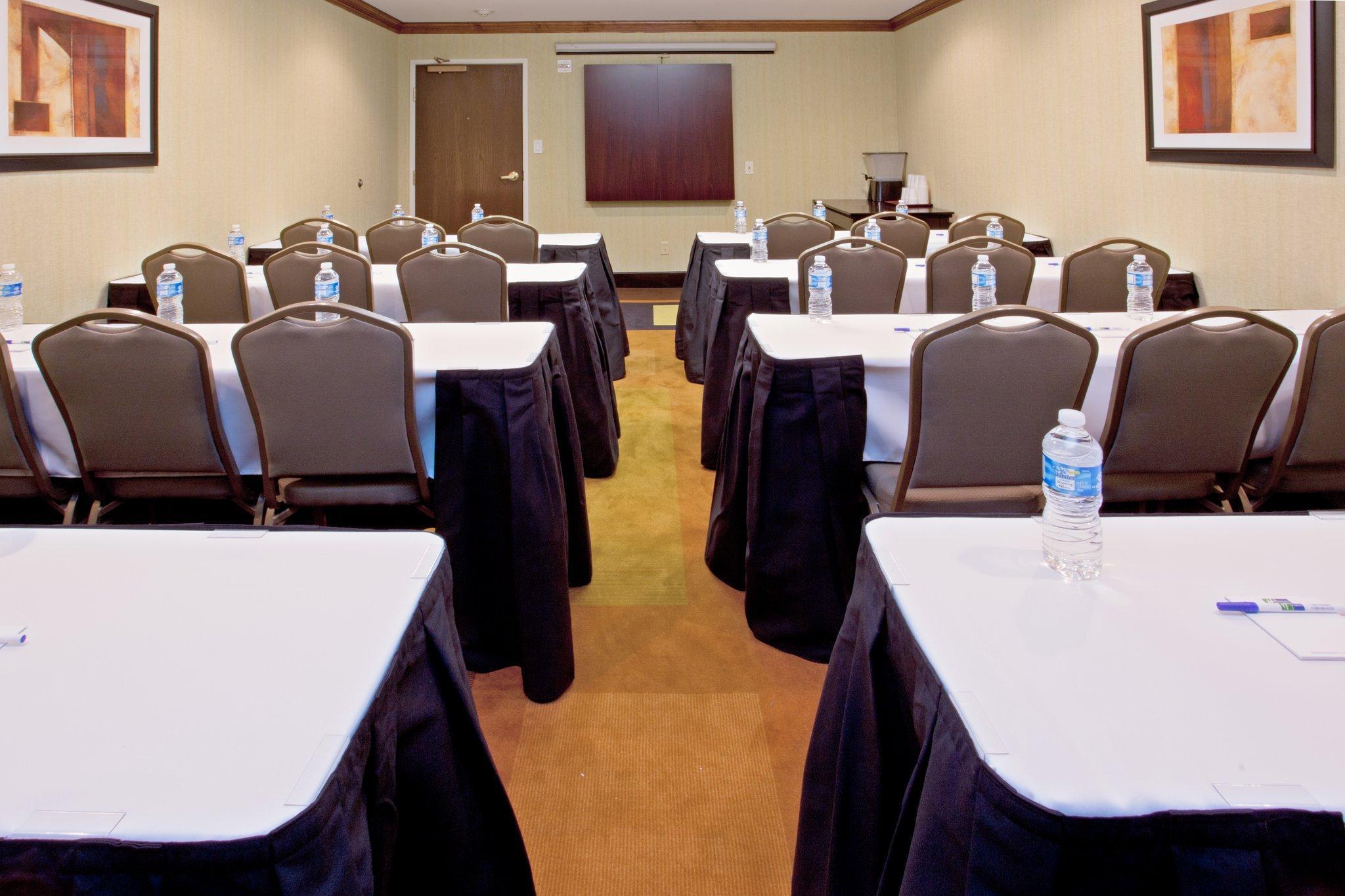 Holiday Inn Express Arlington Interstate 20 Parks Mall By Ihg Exteriér fotografie